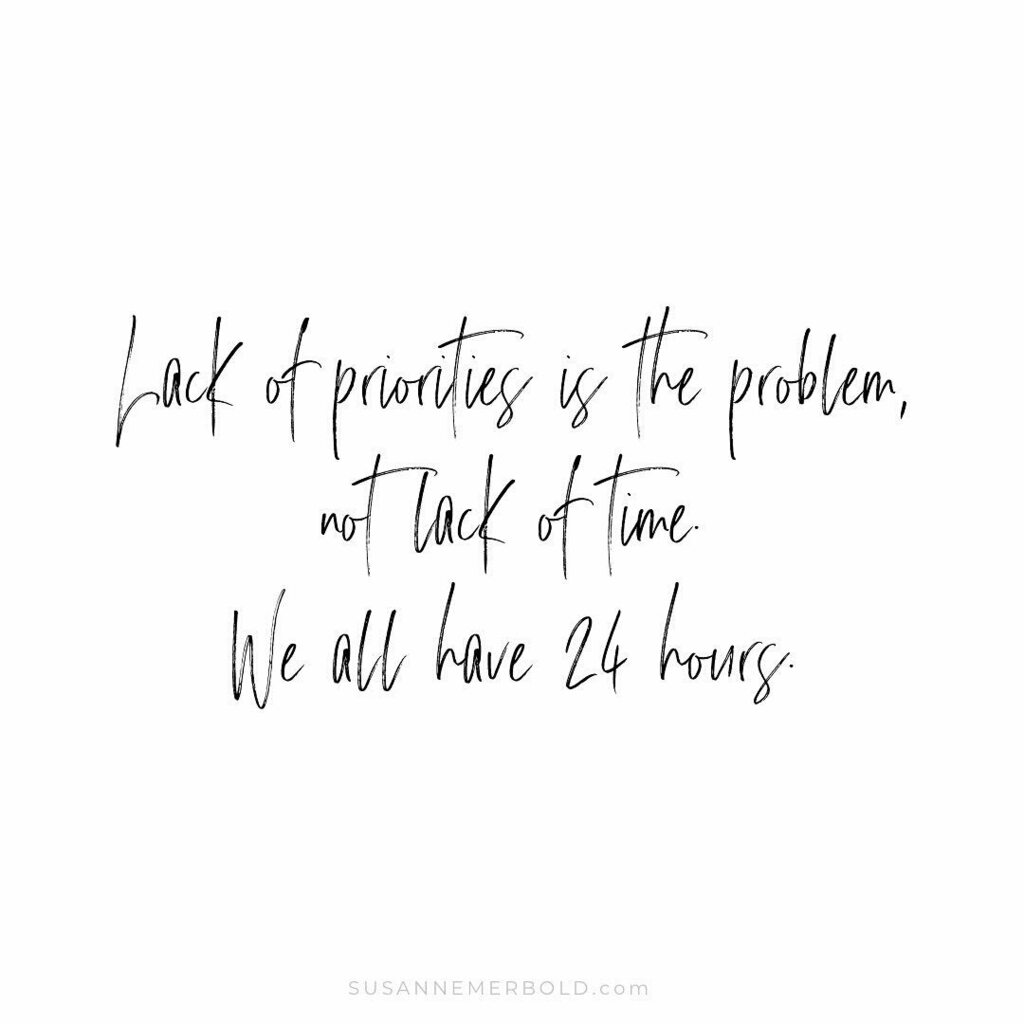 susannemerbold's tweet photo. What are your #priorities ? #explore #create #soulomotion #soulolution #identity #travel #munichandthemountains #sydneyandthesea #thierdculturekid #unique #freedom #introvert #solitude #frequenttravler #outdoorgirl #adventuregirl #momlife #sustainability… https://t.co/cTwtDRJTZI https://t.co/T3zYnRweMW