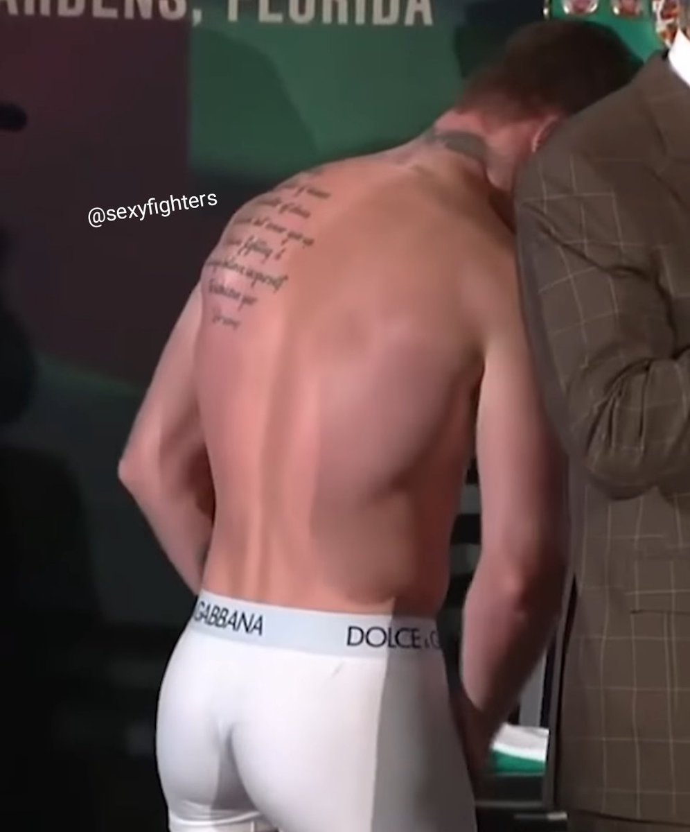 fagot68's tweet photo. Buenas fotos del Canelo, lástima que no haya traído trusa. https://t.co/Gt7Nijypzd