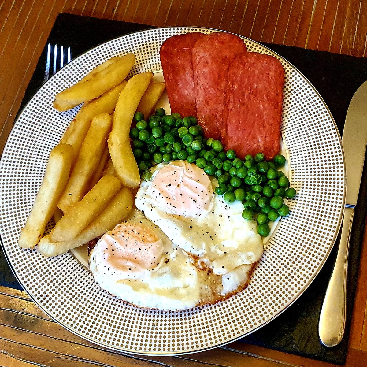 PreparedCamping's tweet photo. Last day of #SPAMweek is the classic #SPAM egg and chips
#SPAM80UK @officialspamuk https://t.co/dvmjyLIy4n