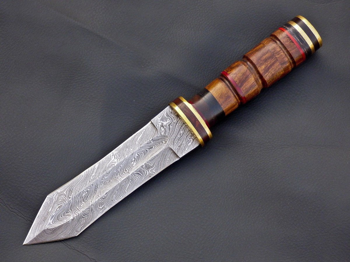 Muhamma35937414's tweet photo. #dagger #daggerknife #damascussteel #forsale #huntingknife #knife #sharpblade

https://t.co/NBxbseeyR2 https://t.co/BrEudosygX