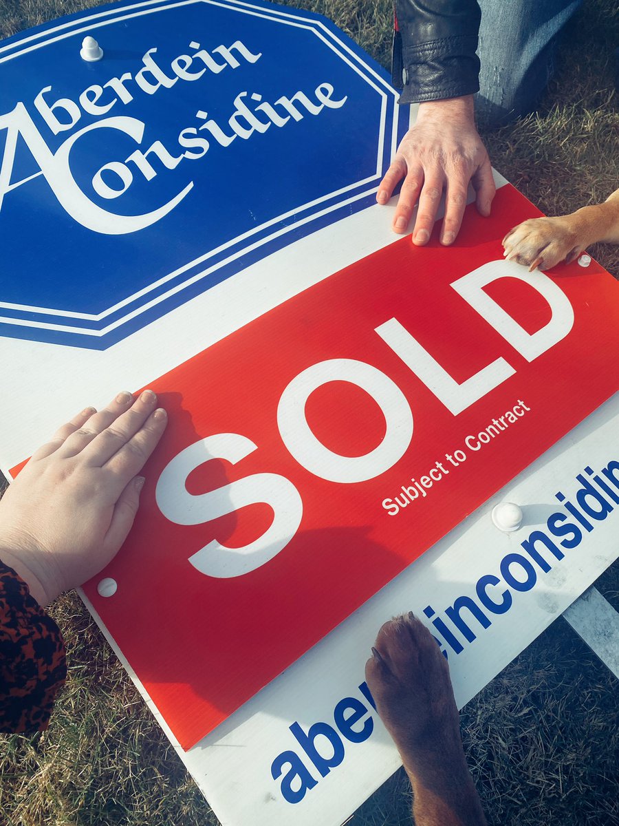 If you like pina coladas and having nowhere to live😁😁

The second pic broke my heart💙. We will be moving to the Highlands soon to plan our next steps😁. 

Hope you’re all having a fine weekend folks, I’m away to make a YouTube channel🤣 and a big glass of wine, nae like me😁.