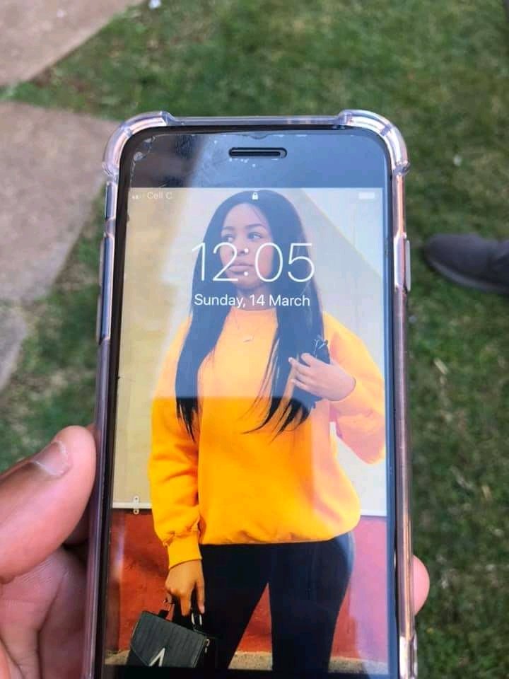 If you know this lady please tell her to call her phone so we can help her get it back. Please retweet till we find her.