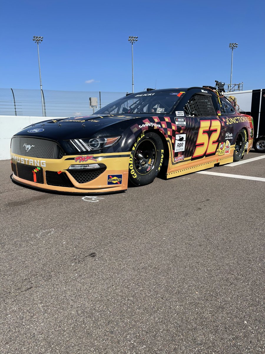 RickWareRacing's tweet photo. The @junctionfuels #RBRAviation @MyPlaceHotels @Palermos_Pizza @FortWorthScreen #52 of @joshbilicki will start P36 here @phoenixraceway for the #Instacart500 https://t.co/fQK2NxRc5F