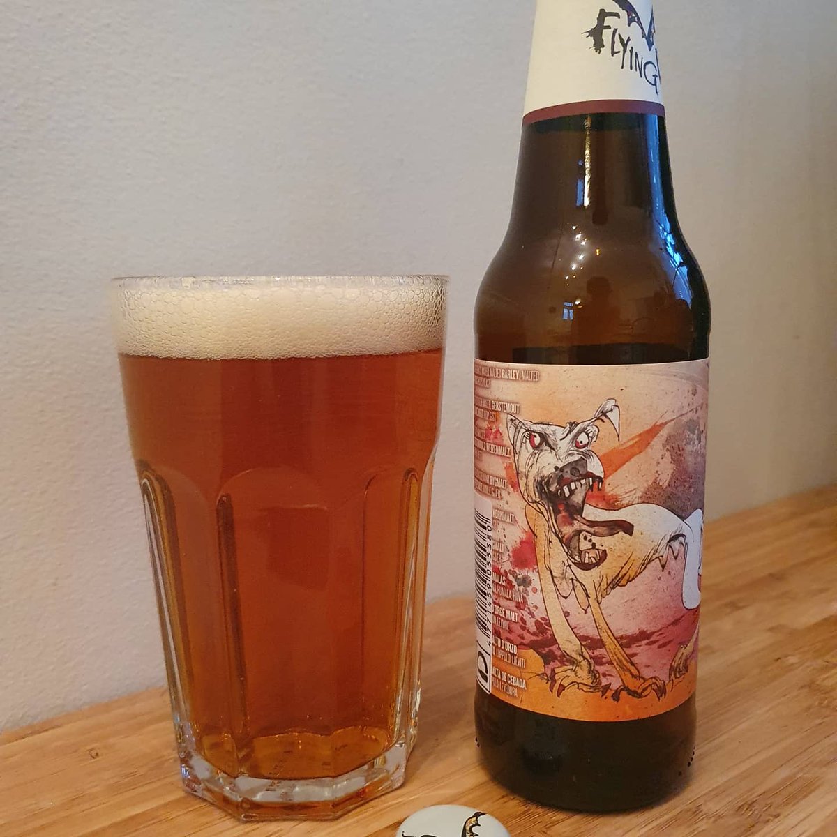 Easy IPA and Raging Bitch by @flyingdogbrewery #craftbeer #beertime #beerpics #beerlover #beerwatch #beeroclock #beersoftheworld
#nowdrinking #tweetingbeer