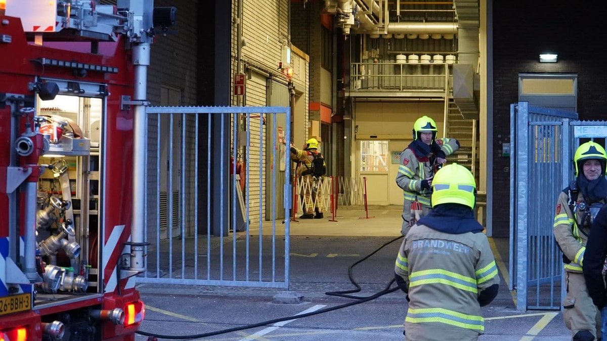 Ammoniaklekkage houdt brandweer in Ede bezig..