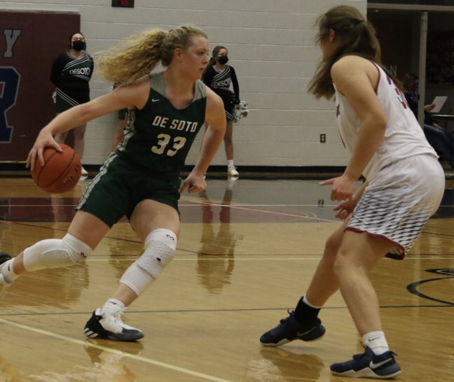 Congratulations to Katelynn Ostronic <a href="/KatelynnO5/">Katelynn O.</a> for being named co-Player of the Year for the <a href="/UnitedKSConf/">UKC</a> and earning a spot on the first team!