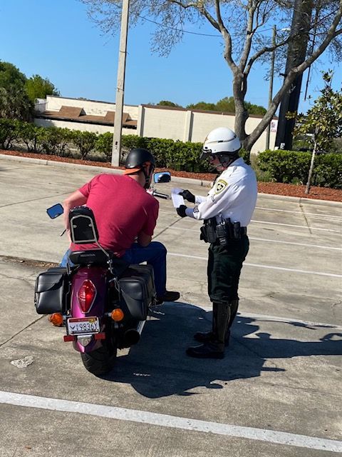 This week while working the FDOT Tripe L (Listen, Learn, Live) Grant, #teamHCSO educated #HillsboroughCounty & #StateOfFlorida motorcyclists! Through traffic stops, we educated people on the dangers associated with the operation of a motorcycle! 🏍️  #LookTwiceSaveALife