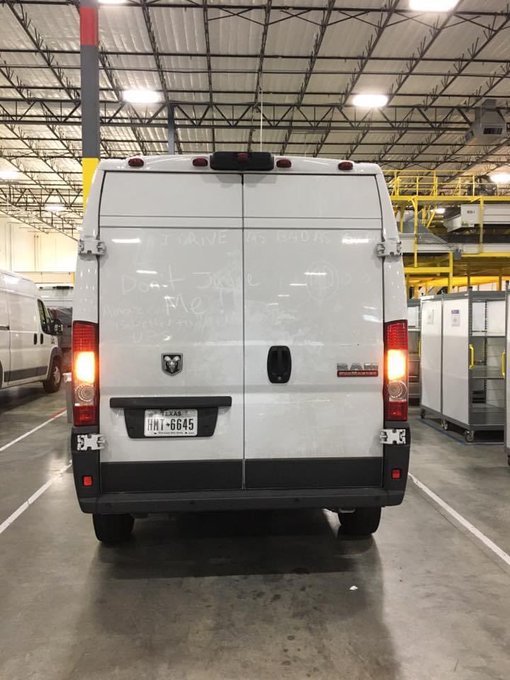 “I DRIVE AS BAD AS YOU” “DONT JUDGE ME” “AMAZON IS BETTER THAN UPS” man, what happened to the fight in<a href="/tag/amazon"class="tags"><span>&#35;amazon</span></a><a href="/tag/vanlife"class="tags"><span>&#35;vanlife</span></a><a href="/tag/amazondriver"class="tags"><span>&#35;amazondriver</span></a><a href="/tag/amazondeliver"class="tags"><span>&#35;amazondeliver</span></a>