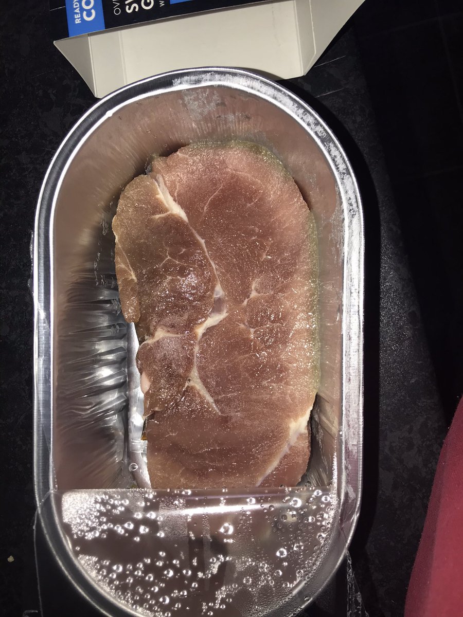 gamestobeat's tweet photo. @AldiUK  bought this gammon from our local store and came to use it tonight and it’s gone moldly 
The use by date is 23rd March

Can I return it without a receipt for full refund?
Absolutely disgusting with nearly 10 days left !!!!!!!!! https://t.co/V3DOuD0Fp4