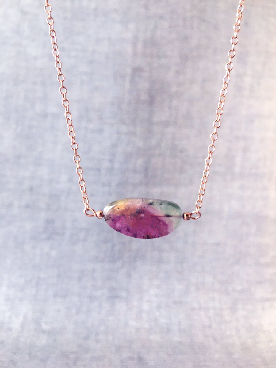 creamlattee's tweet photo. ๐๐Watermelon Tourmaline Choker Pendant Rose Gold Necklace, Dainty Sleek Rainbow Gemstone Necklace, Healing October Birthstone,Mothers Day Gift #lovefriendship #rosegold #watermelonslice #tourmalinenecklace ๐๐https://t.co/DF4CWO7WGM https://t.co/lVA7KeYy7k