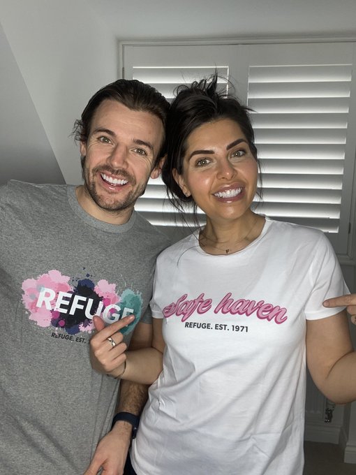 I&rsquo;m loving my t-shirt from the new @RefugeCharity shop! 50% of proceeds will be used to keep their lifesaving<a class="tags" target="_blank" title="On Twitter" href="/?out=eyJ0eXAiOiJKV1QiLCJhbGciOiJIUzUxMiJ9.eyJpYXQiOjE3MjE1Njk3MDQsImlzcyI6InR3cG9ybnN0YXJzLmNvbSIsIm5iZiI6MTcyMTU2OTcwNCwiZXhwIjoxNzUzMTA1NzA0LCJyZWRpcmVjdF91cmwiOiJodHRwczovL3R3aXR0ZXIuY29tL1JlZnVnZUNoYXJpdHkifQ.KWC1RmQ7Q6LlEjOMhaLPBDzzNJcOY3SkCaSI_HDCp53GdfsxsMOfLS2bz4r3pyMWK72TT1rcdmSMwvGI9zb0qA">@RefugeCharity</a><a href="/tag/yesyoucan"class="tags"><span>#yesyoucan</span></a><a href="/tag/safehaven"class="tags"><span>#safehaven</span></a><a href="/tag/refugecharity"class="tags"><span>#refugecharity</span></a><a href="/tag/choosetochallenge"class="tags"><span>#choosetochallenge</span></a>