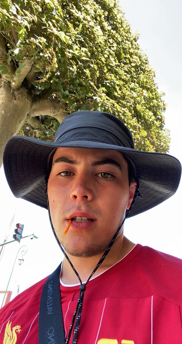 islooooooo's tweet photo. On essaye en despi #SpanishTakeOver https://t.co/bjU6n4TfNM