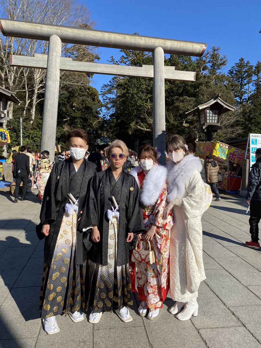 IKUhiii's tweet photo. my family https://t.co/rgseRG27cS