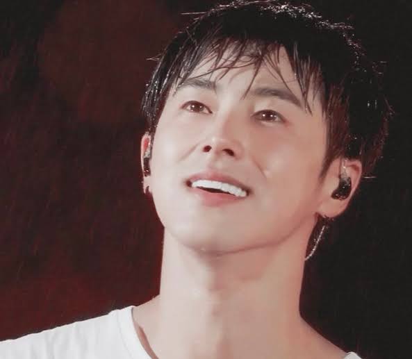 choucream143's tweet photo. いつも大きな心で人を許し包み込んでくれるユノ🍓
大好きです💖
#유노윤호
#윤호_사랑해
#We_still_stay_here
#ThankU
#weareT https://t.co/3kS5vpQMH9