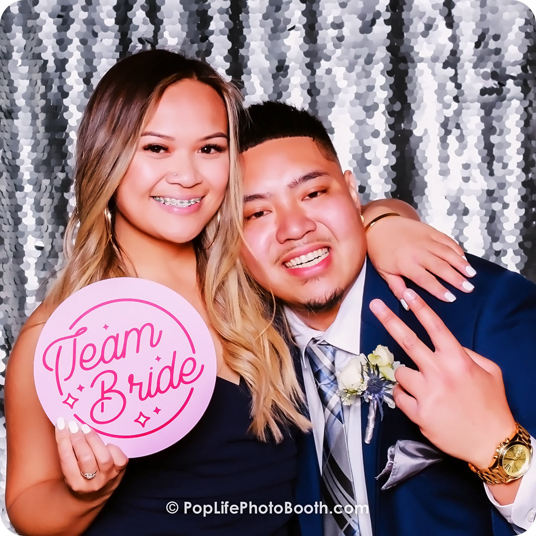 poplifephotob's tweet photo. #PopLifePhotoBooth
Event Recap: 03.14.20 Alvin+Alison #Wedding
Venue: @casarealevents in #LivermoreCA
Backdrop: #SilverXLSequins 
.
.
#SanRamonCA #SFPhotoBooth #photoboothrentals 
#bayareawedding #funnyweddingphotos #CaliforniaWedding  #WineryWeddings  #SFWedding #LuxuryWedding https://t.co/1U5Kd46bnP