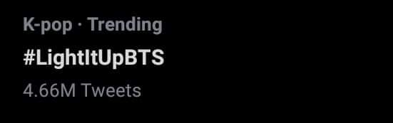 parkmochi131030's tweet photo. The fact that #LightItUpBTS is trending higher than the official grammy hashtag
#LightItUpBTS https://t.co/y0dcGYNNLt