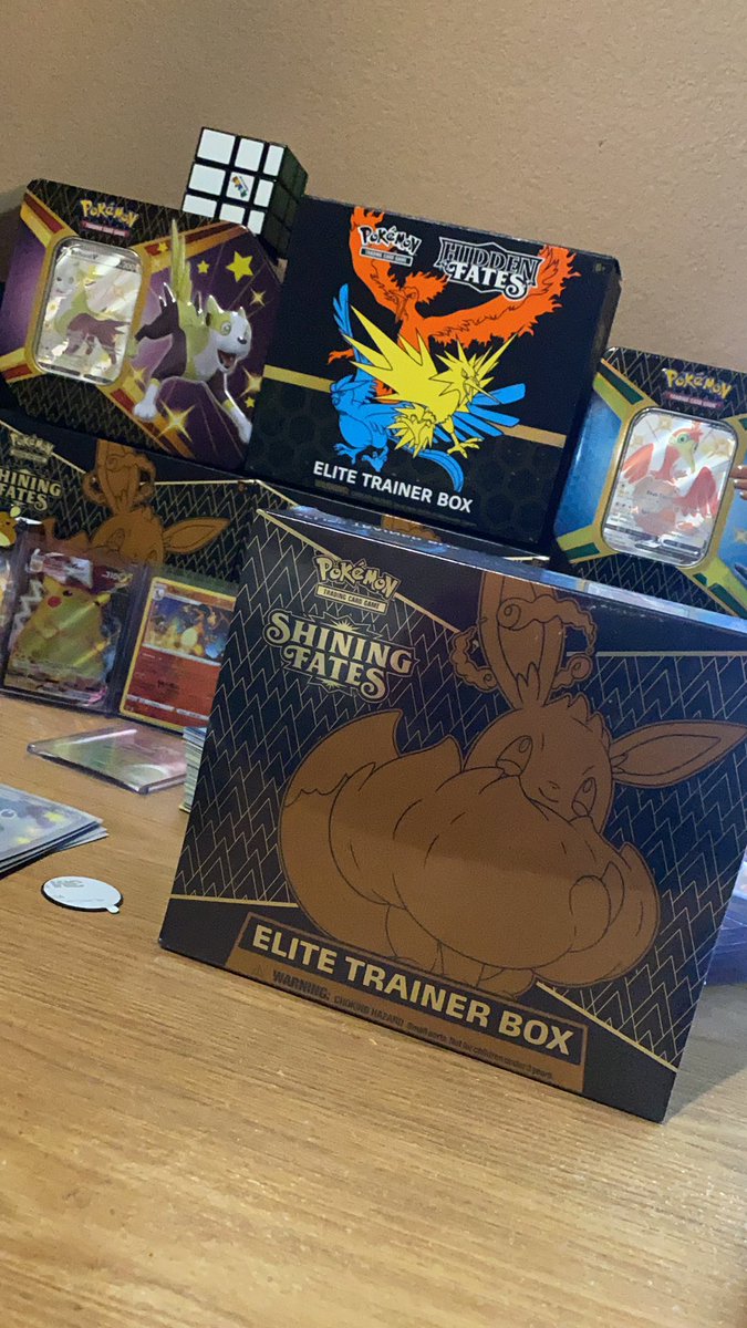 TrulyxBlazed's tweet photo. ETB break tonight, ohh and I’m giving away 3 packs 👀 tune in at 8pm MST 👌🏽🔥 https://t.co/ZZRXuUaIpn 

#Pokemon #ShiningFates #Twitch #ZardHunting #SmallStreamersConnect https://t.co/J4pkZ4laOg