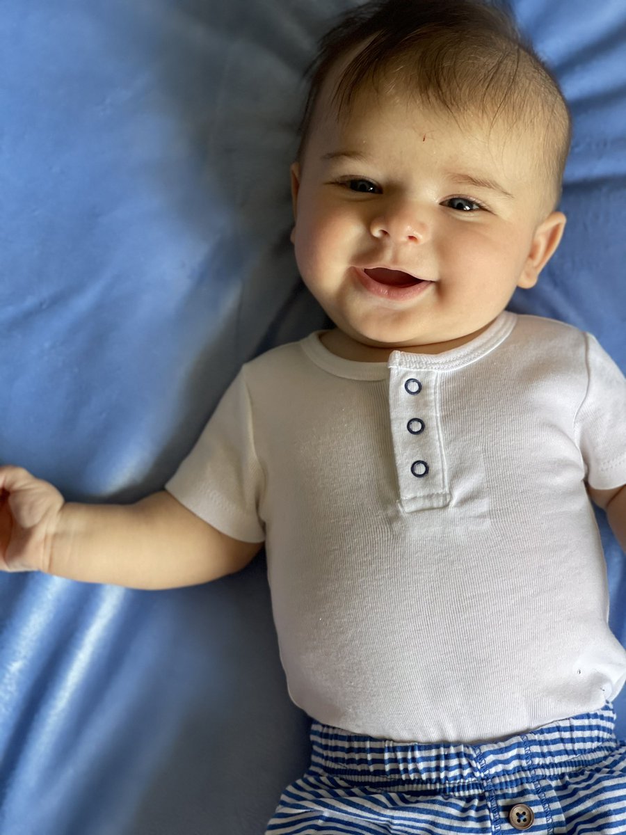 kelly_moellerr's tweet photo. genuinely convinced I have the cutest baby #sorrynotsorry #notevenbiased #justthetruth https://t.co/nWAAYpqBxP