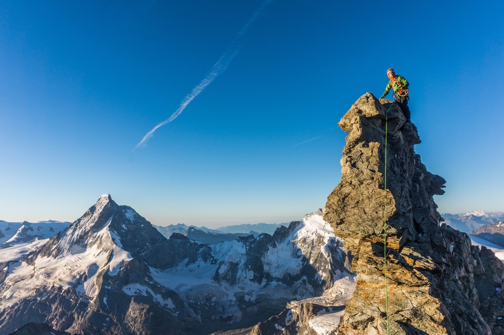 MadJackOutdoor's tweet photo. A breath of fresh air ⛅

#outdoors #gear #hiking #tentlife #mountainlife #naturelovers #hikingadventures #madjackoutdoor #adventure #optoutside https://t.co/AA6FrVHI4z