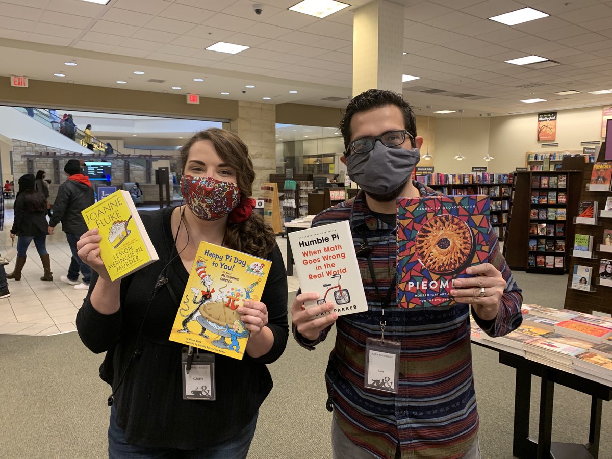 B&N Clackamas tweet media