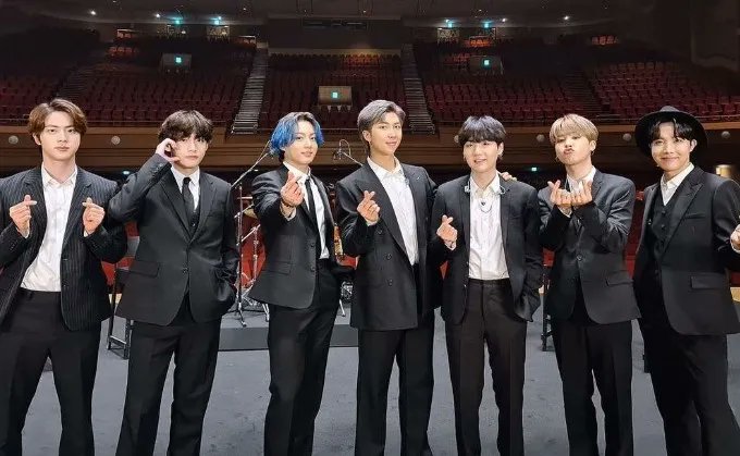 belen5799's tweet photo. A PESAR DE TODO ESTOY MUY ORGULLOSA DE USTEDES #BTSOurGreatestPrize https://t.co/8HTQjPL6vv