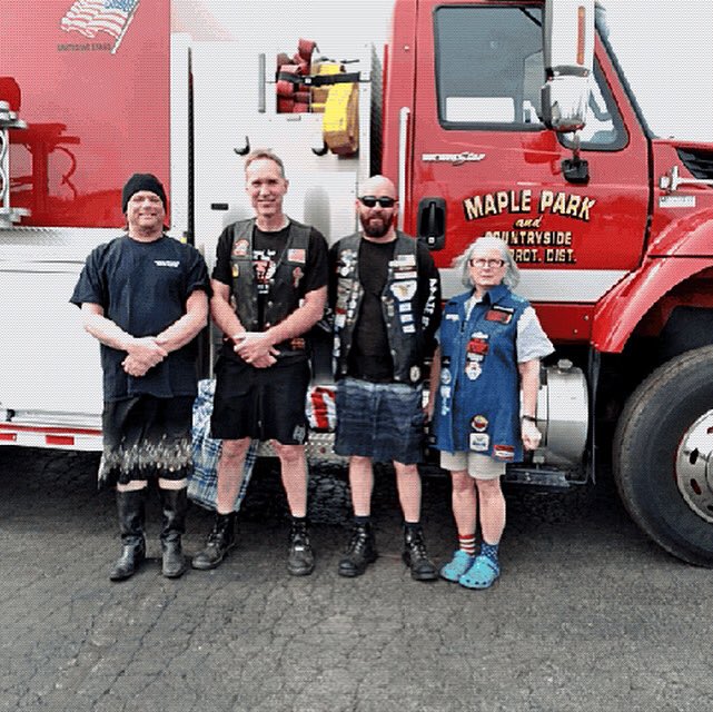 c_hansen84's tweet image. It was a great day to do the 2021 Polar Plunge for Special Olympics in @MapleParkIL with the @DuKaneABATE team. Great cause and pretty damn fun. Also, great to see Village President Candidate @electFahnestock there too. #twill #PolarPlunge🥶 #DuKaneABATE🏍