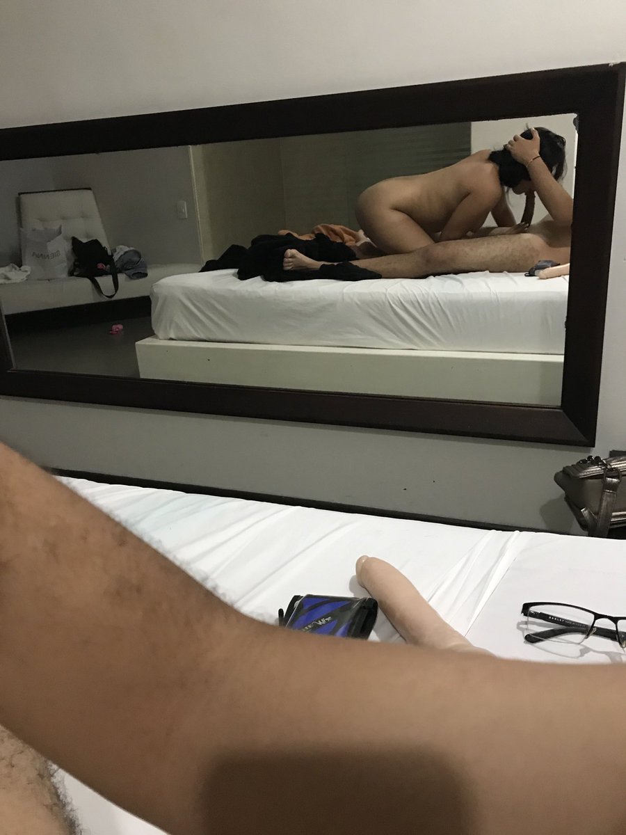 davidy_elena's tweet photo. Yo feliz chupando lo más rico qué hay en el mundo 😈😋🔥 https://t.co/fgAhFxrJl9