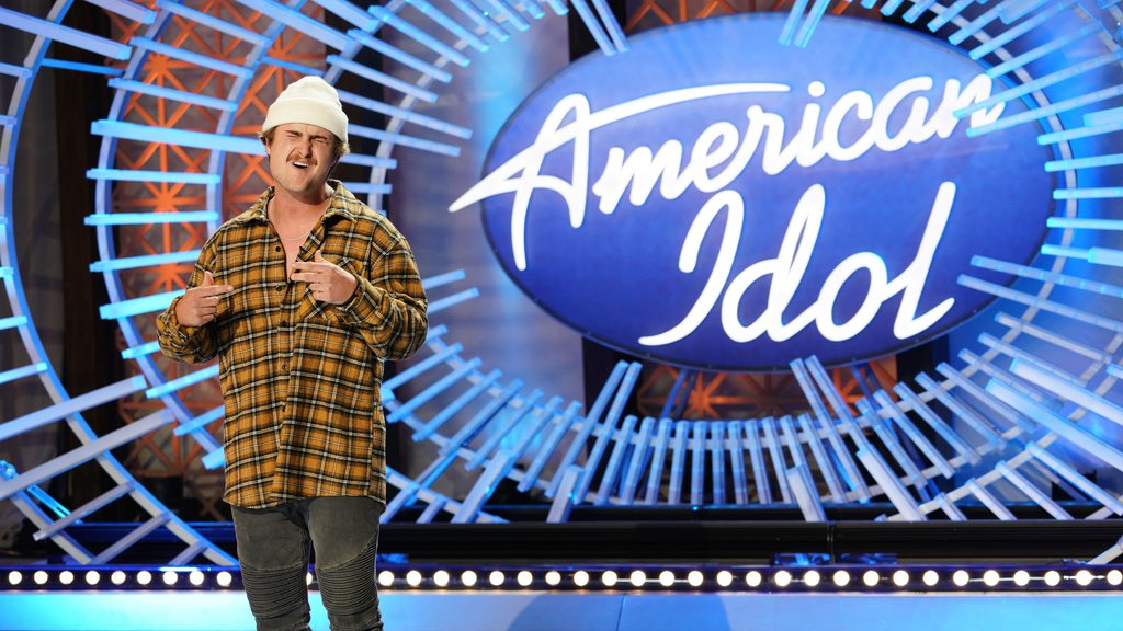 TONIGHT!! On <a href="/ABCNetwork/">ABC</a> tune in to see me on the <a href="/AmericanIdol/">American Idol</a> stage. Who else is excited?? #camerononidol #idoltonight #AmericanIdol