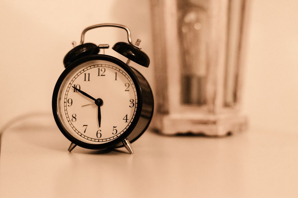 LexingtonPR's tweet image. Who else is exhausted this morning? 🙋‍♀️ The clock may have sprung forward, but it feels like we're slowly crawling to catch up. #DaylightSavingTime