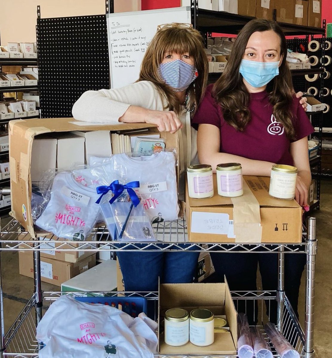 TheBlueHouseMD's tweet photo. Had a BLAST visiting Janie, one of our favorite local vendors and owner of @thecardbureau. 💙 We went to her sparkling new warehouse and loaded up on all her great products, which always make us smile!!!

https://t.co/LqzwuTG1zX https://t.co/Rvfb84OeYd