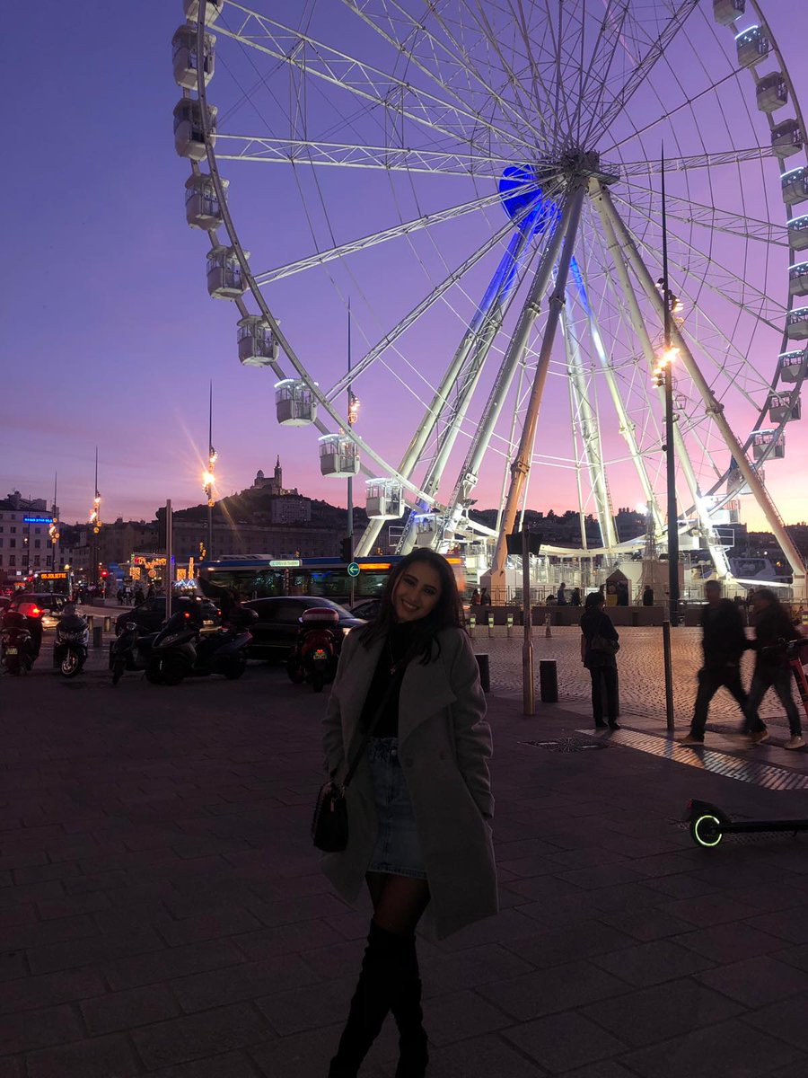 Golden hour and sunset? I say yes💜 #ArmenianTakeOver