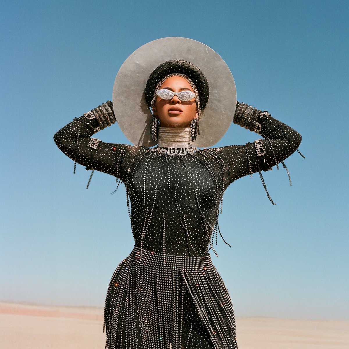 .<a href="/Beyonce/">BEYONCÉ</a> is now tied with Pierre Boulez as the 4th most awarded artist in #GRAMMYs history with 26 wins.