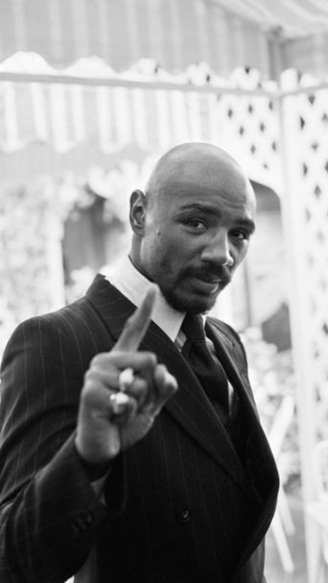 ShaneTGreen's tweet photo. @Michael_Buffer this is probably my favourite photo class of the man #MarvellousMarvinHagler #MarvinHagler #RIPMarvelous https://t.co/R7qyCG8p9n
