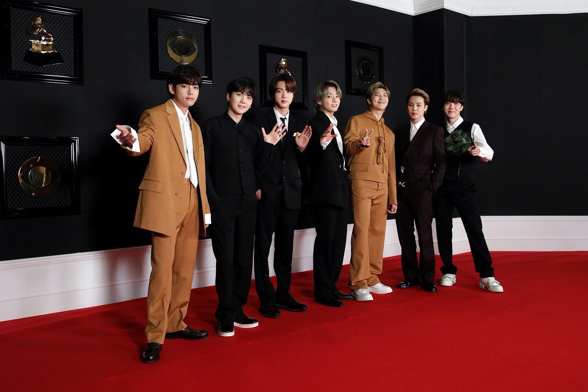 seokjinbit's tweet photo. im absolutely 💔 but at the same time still so tremendously proud of our 7 men, theyve gone thru milestones most artists cant even dream of and that alone is something be VERY proud of

#LightItUpBTS #BTSOurGreatestPrize @BTS_twt https://t.co/4qlC2wqVG0