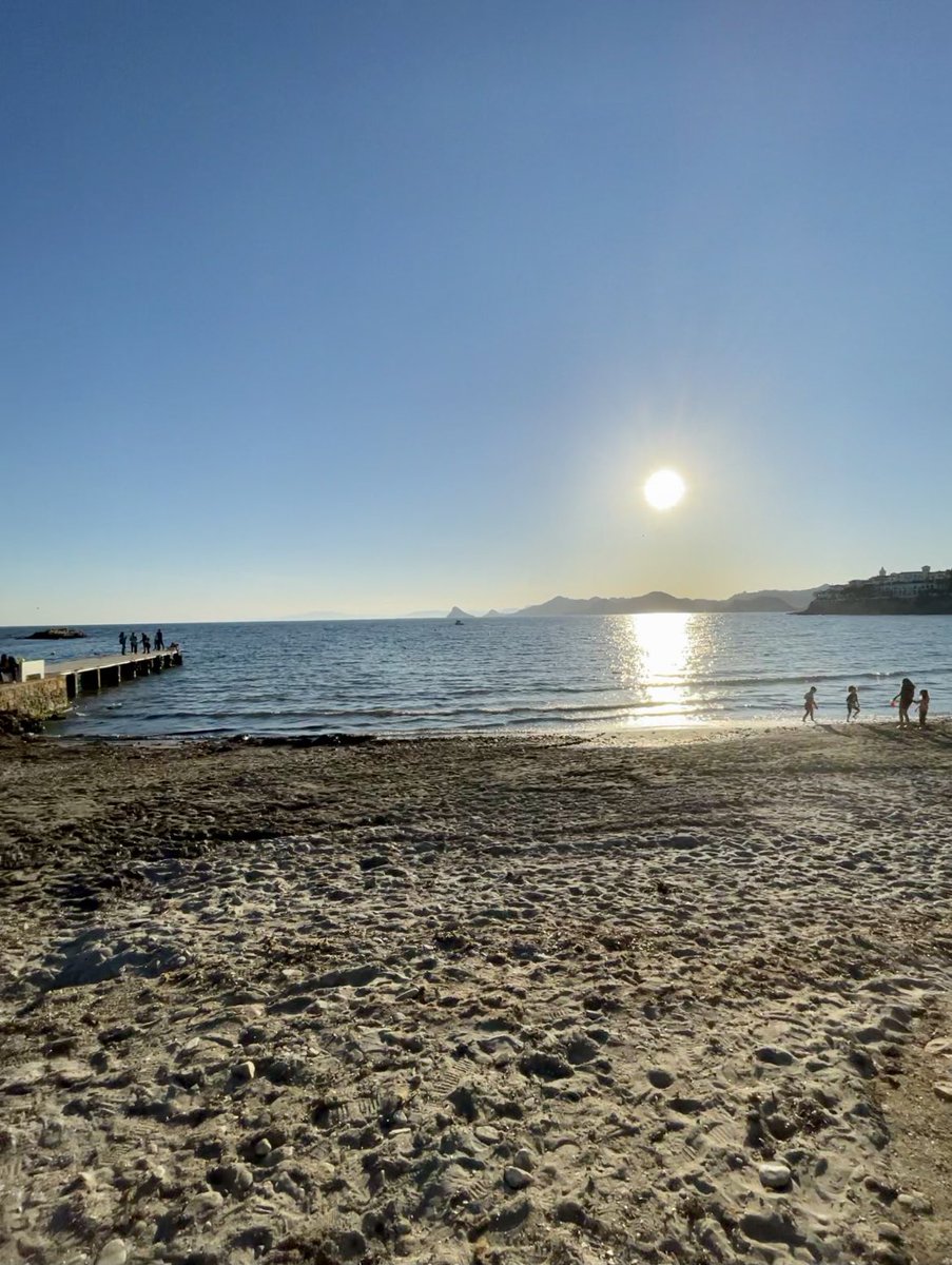 josamarti2's tweet photo. Lo de siempre 🏝🌅❤️ https://t.co/6a397TasVS