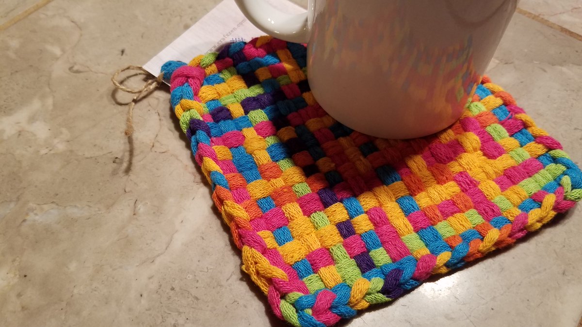 crafxzen's tweet image. Latest potholder: Bright Easter colors of pink, orange, yellow, blue, purple and lime green - now in the Etsy shop at etsy.com/listing/967018… #potholder #potholders #potholderloom #potholderweaving #wovenlooppotholders #wovenpotholder #crafxzen