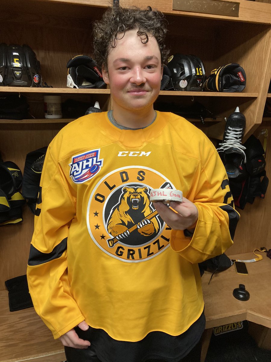 GrizzlysAJHL's tweet photo. First AJHL goal.... https://t.co/XodPeo8uxK