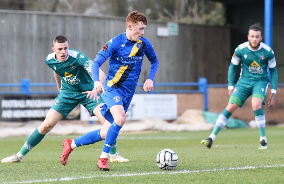 Photos from <a href="/officialKLtown/">King's Lynn Town FC</a> v <a href="/suttonunited/">Sutton United</a> facebook.com/media/set/?van…
