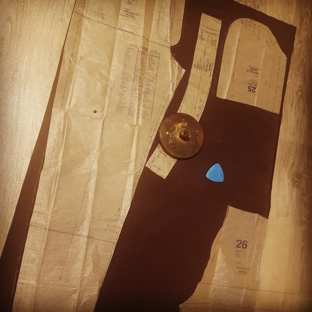 WhyNotTryThisT1's tweet image. Starting my vintage trousers of my #mccallpattern

#vintagefashion #sewing #vintagestyle