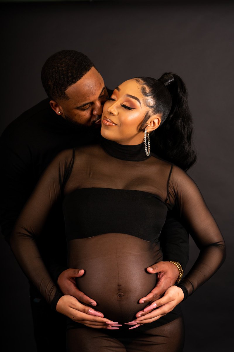 IceColdDQ's tweet photo. She looks perfect 🥺😍💕
I can’t wait to meet my son. https://t.co/eC8NySbrZZ