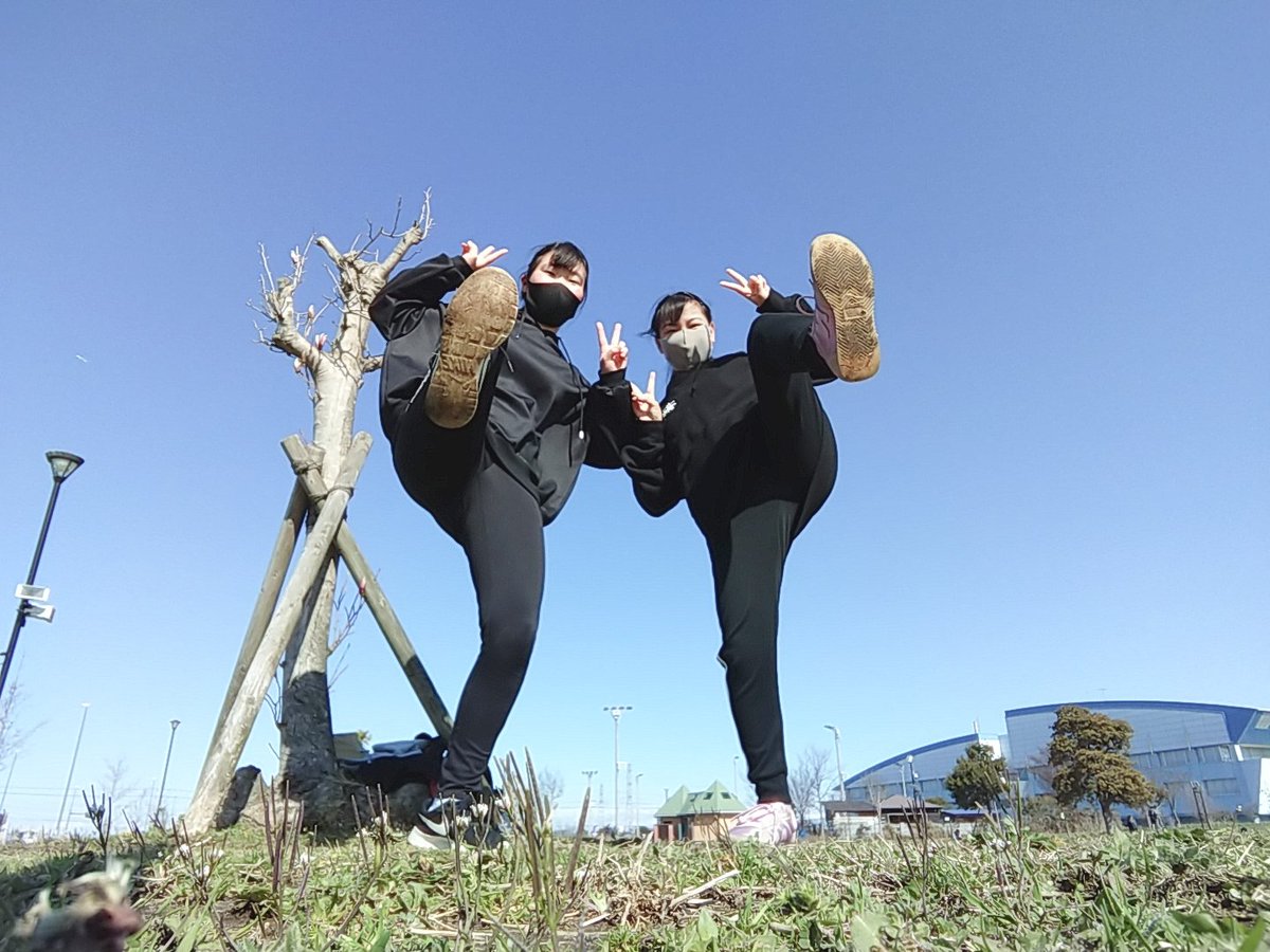 Twitter 上的 Ayumi 沢山写真あじわえたね また遊ぼうね 次は高校の制服でね Www 青春 写真 お友達 仲良し 楽しかった 影写真 後ろ姿 T Co Ob53m1iznv Twitter Twitter 上的 Ayumi 沢山写真あじわえたね また遊ぼうね 次は高校の制服でね Www 青春 写真 お友達 仲良し 楽しかった 影写真 後ろ姿 T Co Ob53m1iznv Twitter