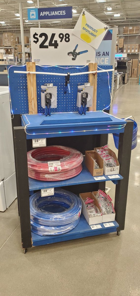 Lowes Hamilton tweet media