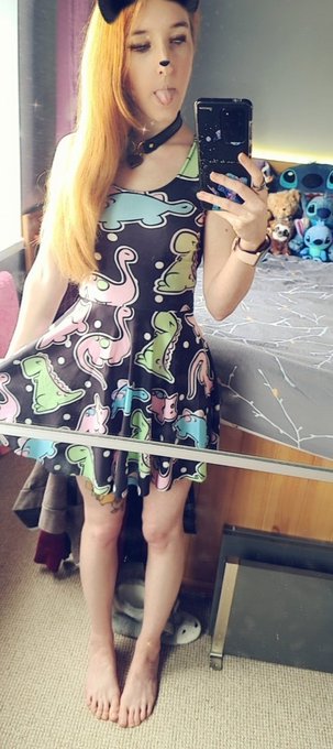 I made the bed today 👉🏻👈🏻 help me mess it back up? https://t.co/MjZYaabmpD