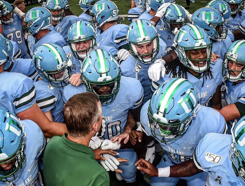 After a great call with @CoachJCY I am BLESSED to receive an OFFER from Tulane University #RollWave #UptownKrewe22 @simplyCoachO @ESDAthletics @TXPrivateFBGuy