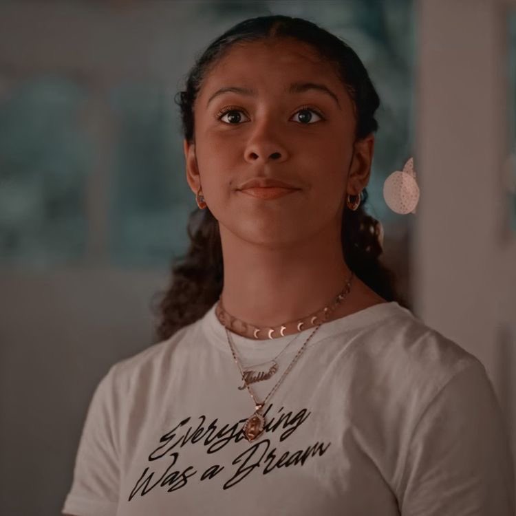 jatplovesyou's tweet image. hi besties :D how is everything?? i hope you are all doing well i love you all so much &amp;lt;33 you are all such beautiful people 🥰 JULIE LOVES YOU SO MUCH 💜💜