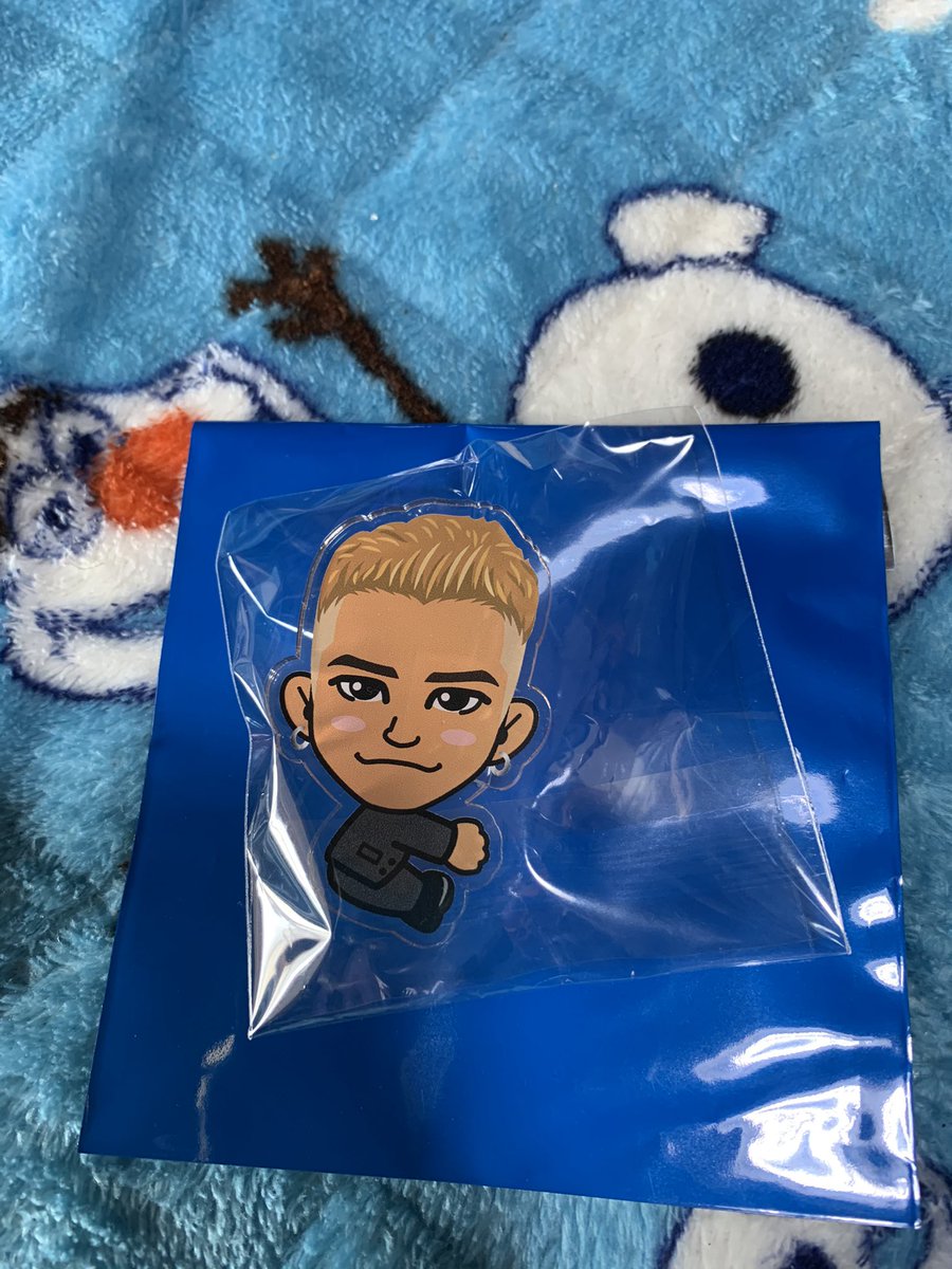 reika3jsb's tweet photo. RISING SUN TO THE WORLD  三代目 オンラインカプセル ガチャ交換 お願いします🙇‍♂️

【譲】ELLY フラッグアクセサリー

【求】NAOTO、山下健二郎 フラッグアクセサリー

※交換可能な方は、RT後、写メ付きで
リプお願いいたします🙇‍♂️
※仕事中の為、お返事が遅くなる場合がありますがご了承ください🙇‍♂️ https://t.co/1IKeeuL3g0