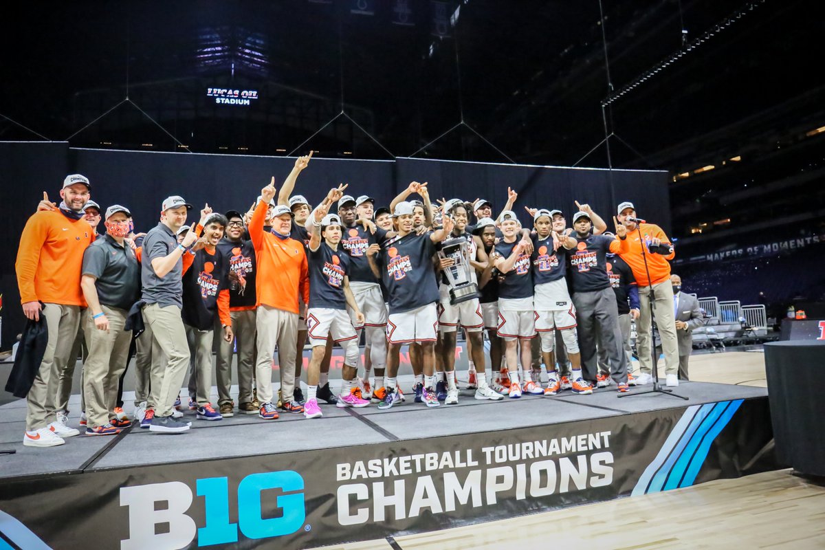 IlliniMBB's tweet photo. Mission Accomplished. 

#Illini | #EveryDayGuys https://t.co/m8qGnDyA7X