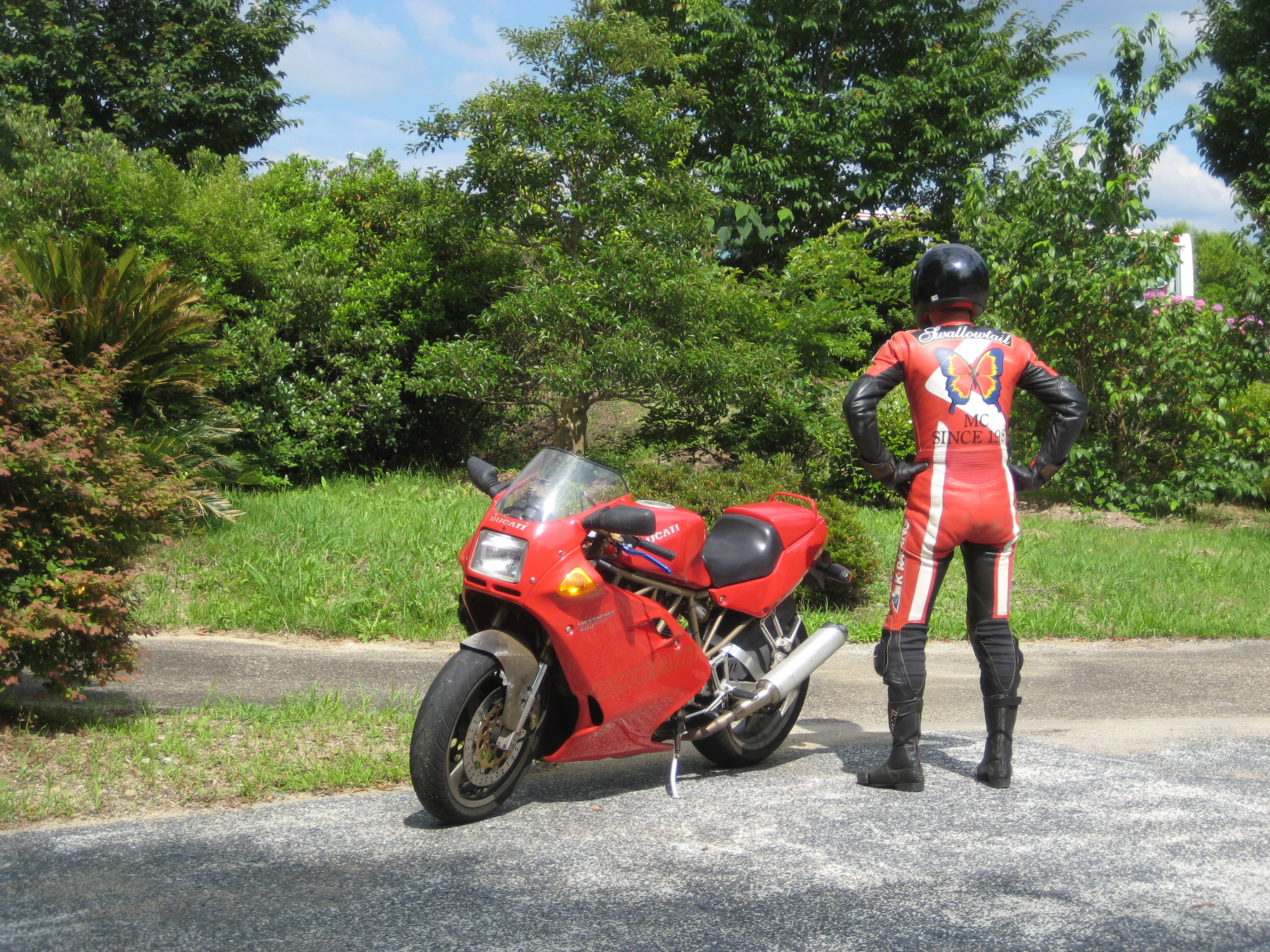 クシタニバイクツナギ やっくん on X: 