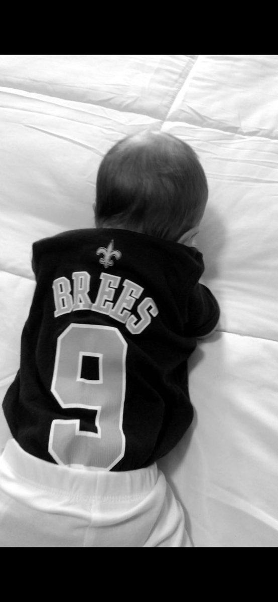 awwebb12's tweet photo. My favorite football player is retiring. Thank you @drewbrees . Hopefully, one day I can get this signed and add it to my collection. https://t.co/Q5wr5LY7ws