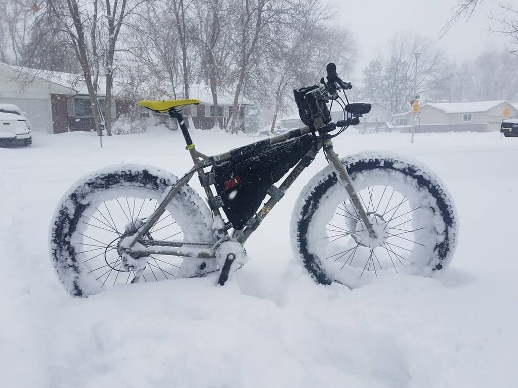TheWarmfront's tweet photo. It's real. Deep. 
.
.
.
#fatbike #snow #winter #wymtm #outsideisfree #adventure #nature #instabike #fatbikeclub #bicyclelove #cyclinglove #cyclingphotos #cyclingpics #happy #enjoythelife #photooftheday #goodmorning #motivation #justdoit #nature #goodday … https://t.co/cmRW3RgB2Q https://t.co/Ve6dQOqPeO